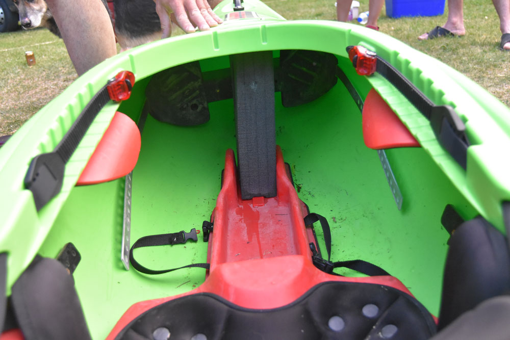 Como personalizar tu kayak, reposapies